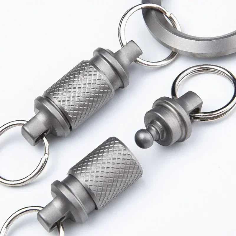 Titanium Alloy Keychain Multifunctional Belt Outdoor Tool Keychain, Multitool Hanging